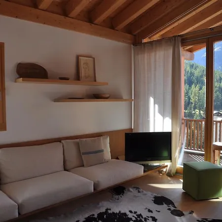 Apartment Chesa Chavriol Pontresina