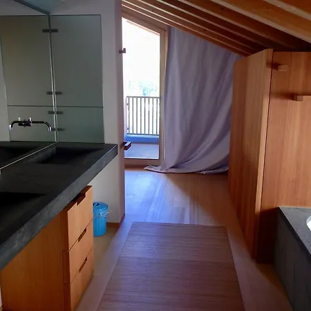 Chesa Chavriol Apartment *